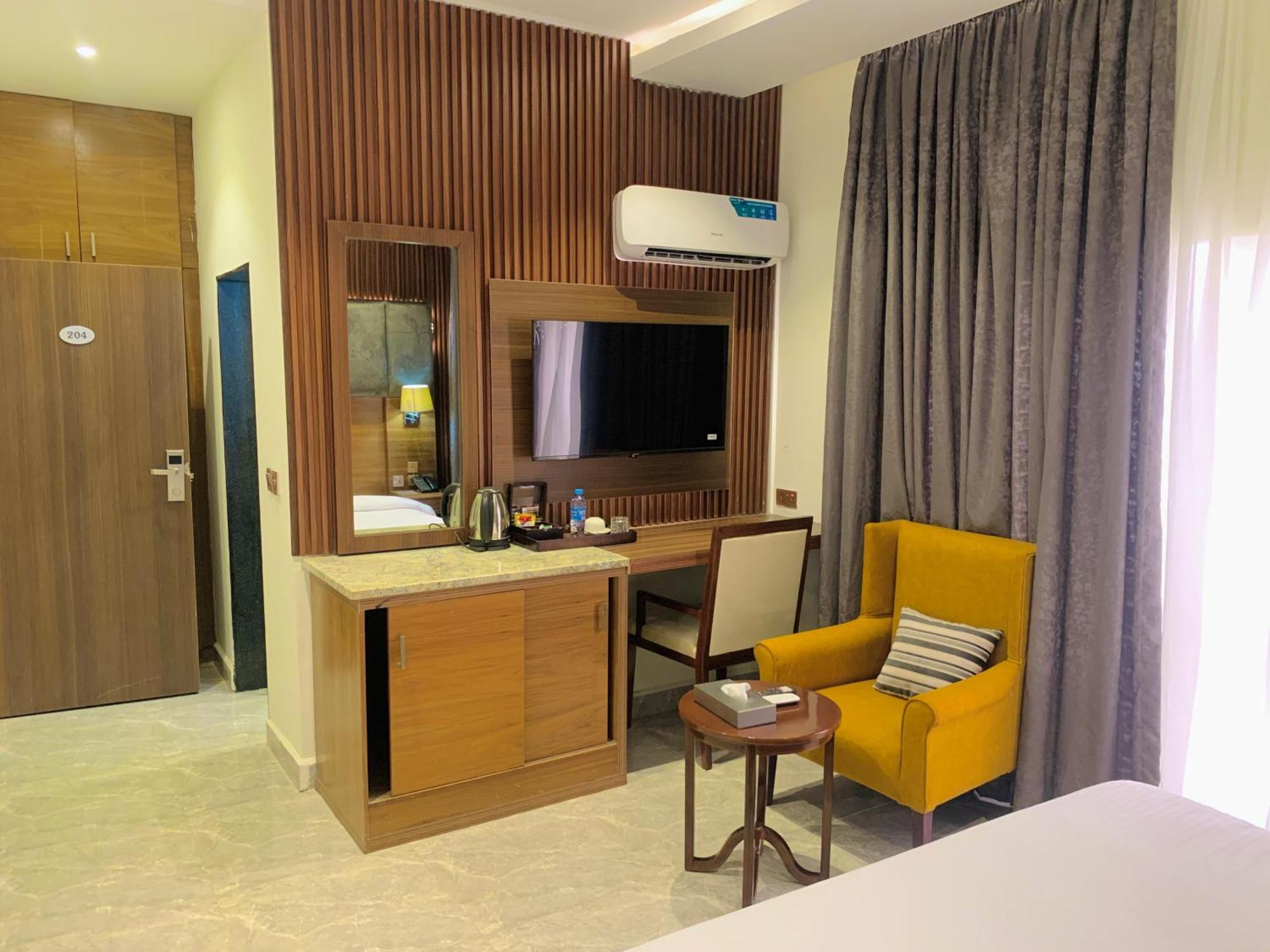 Amor Hotels Abuja Esterno foto