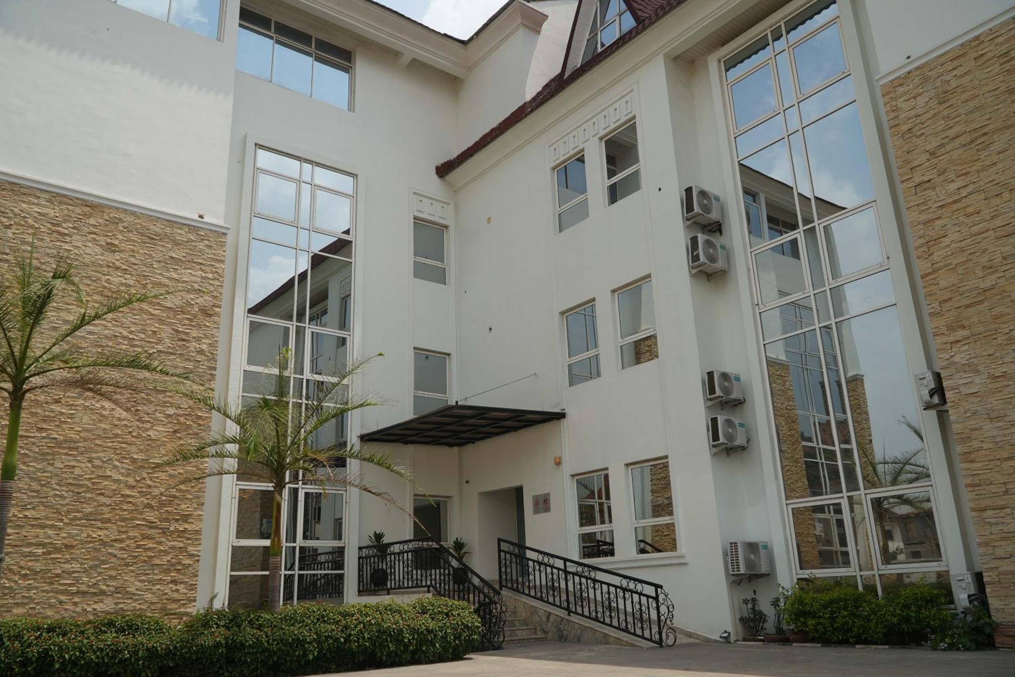 Amor Hotels Abuja Esterno foto