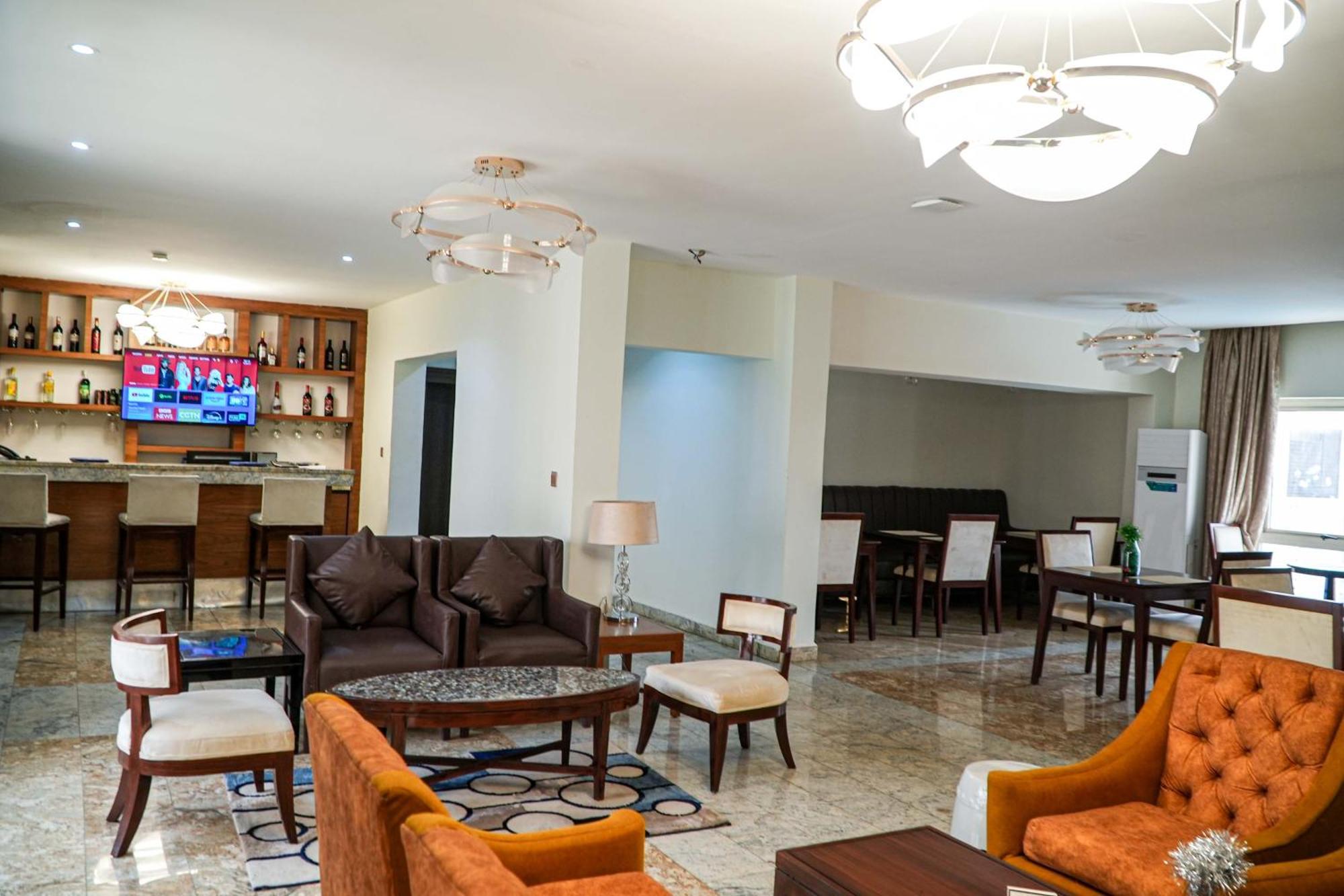 Amor Hotels Abuja Esterno foto
