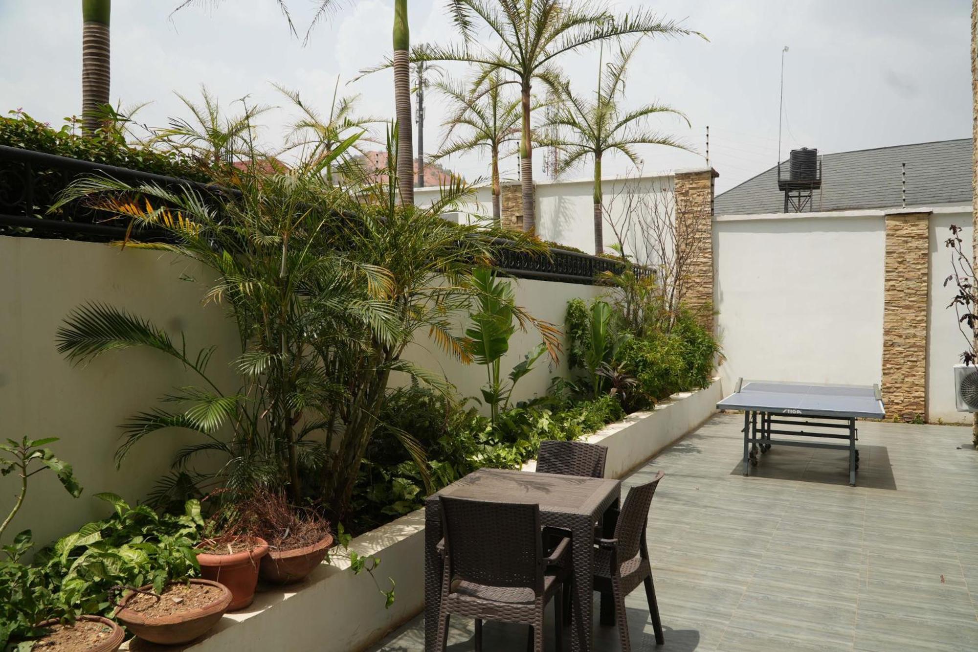 Amor Hotels Abuja Esterno foto