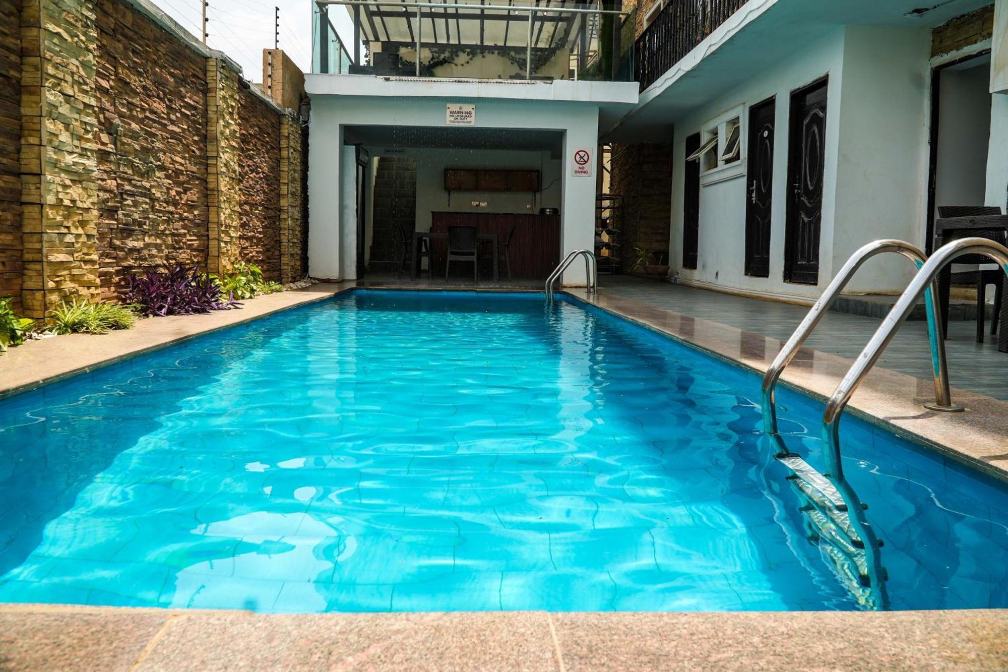 Amor Hotels Abuja Esterno foto