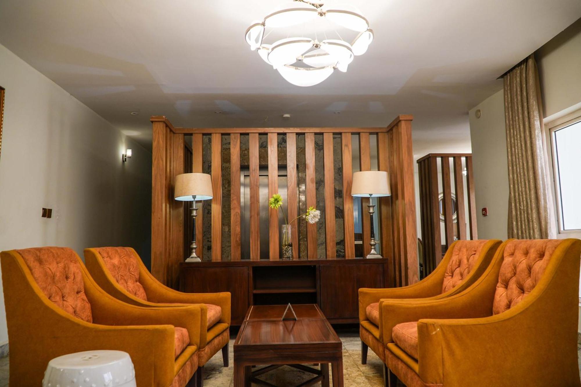 Amor Hotels Abuja Esterno foto