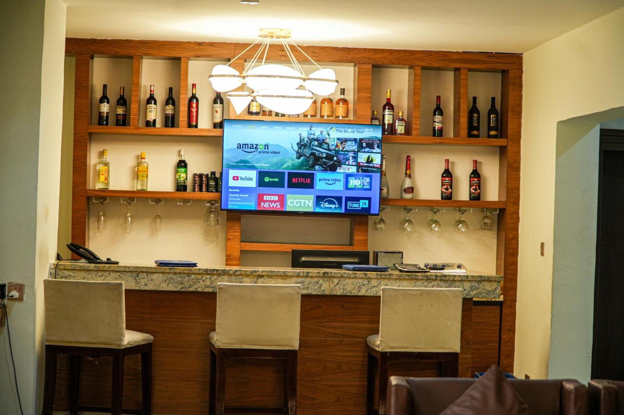 Amor Hotels Abuja Esterno foto